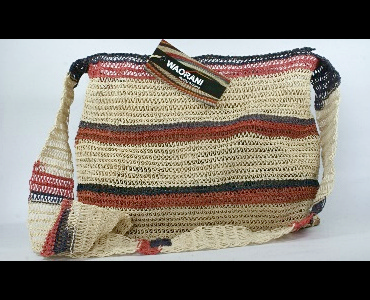 Bolso Waorani tejido con tirante tono natural y líneas marrón rojo